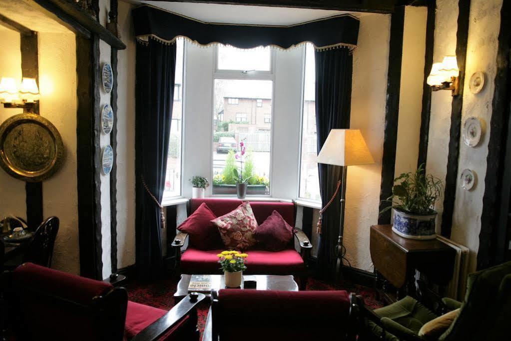 Hamilton Court Hotel Chester Exterior foto